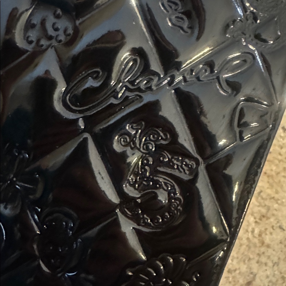 Chanel Monaco Black Patent Leather Wallet - Picture 5 of 16